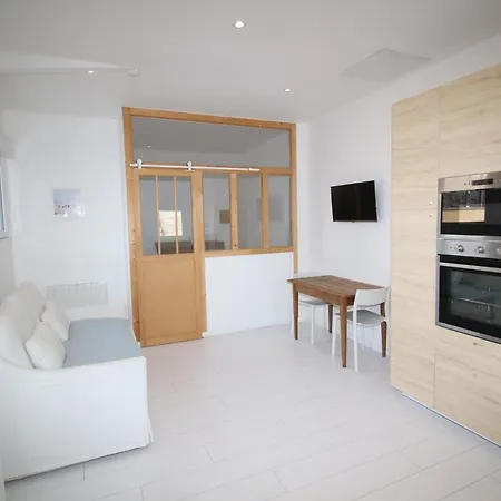 בית נופש Maisonnette Centre De Dizier *